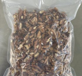 Miez de nucă (jumătăți sau sferturi)